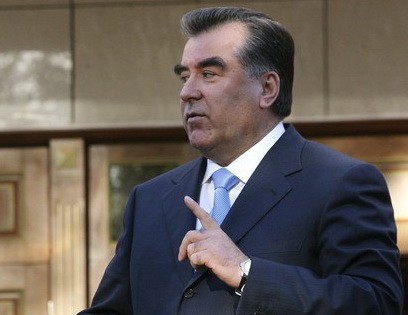 Власти Таджикистана ограничили рекламу сотовых операторов