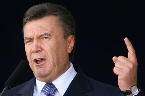 Янукович возмущен тем, что через Интернет можно купить все, в том числе и наркотики