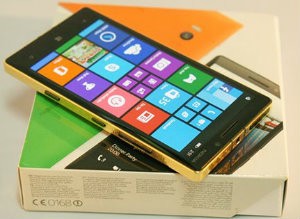 Представлены «золотые» версии смартфонов Lumia 830 и Lumia 930