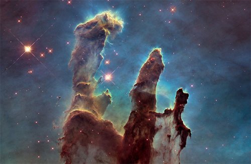 Космический телескоп Hubble обновил знаменитый снимок «Столпы сотворения»