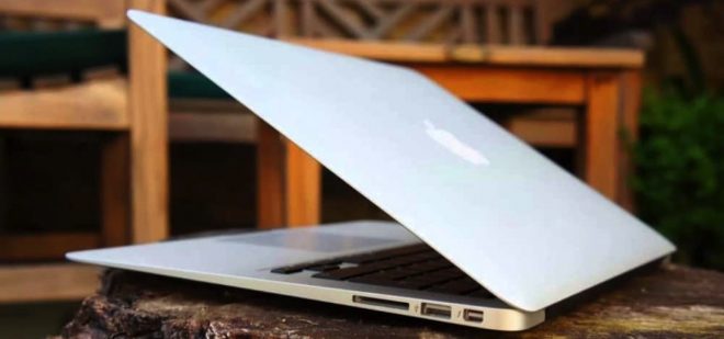 MacBookAirUSBCM-1240x580.jpg