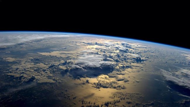 Планета Земля, снятая с борта МКС Ultra HD-камерой
