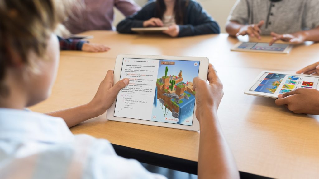 Чем демонстрационные iPhone и iPad отличаются от обычных