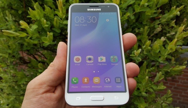 Galaxy J3 появился в продаже без ярких анонсов