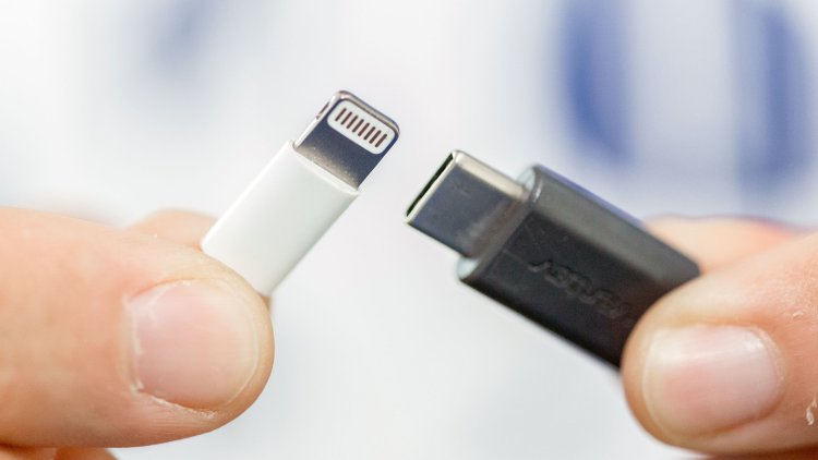 ЄС попереджає Apple про обмеження швидкості не сертифікованих кабелів USB-C для iPhone