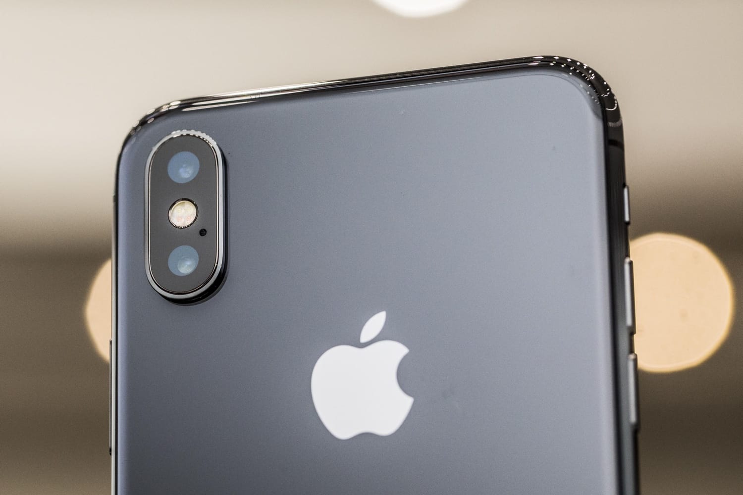 Apple шокирована спросом на iPhone X – побиты все ее ожидания