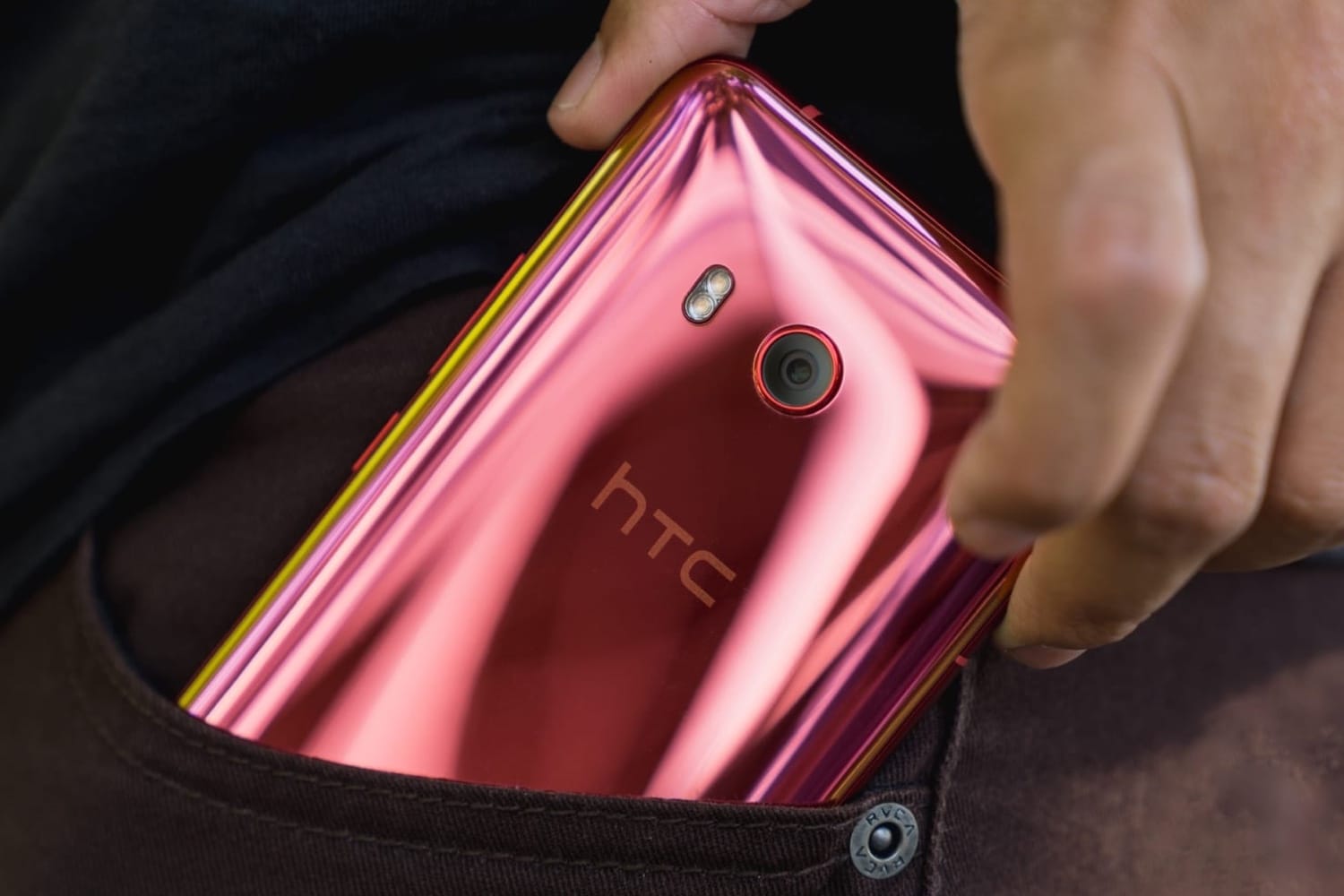 HTC U11 Plus, «убийца» iPhone X, повергнет покупателей в восторг