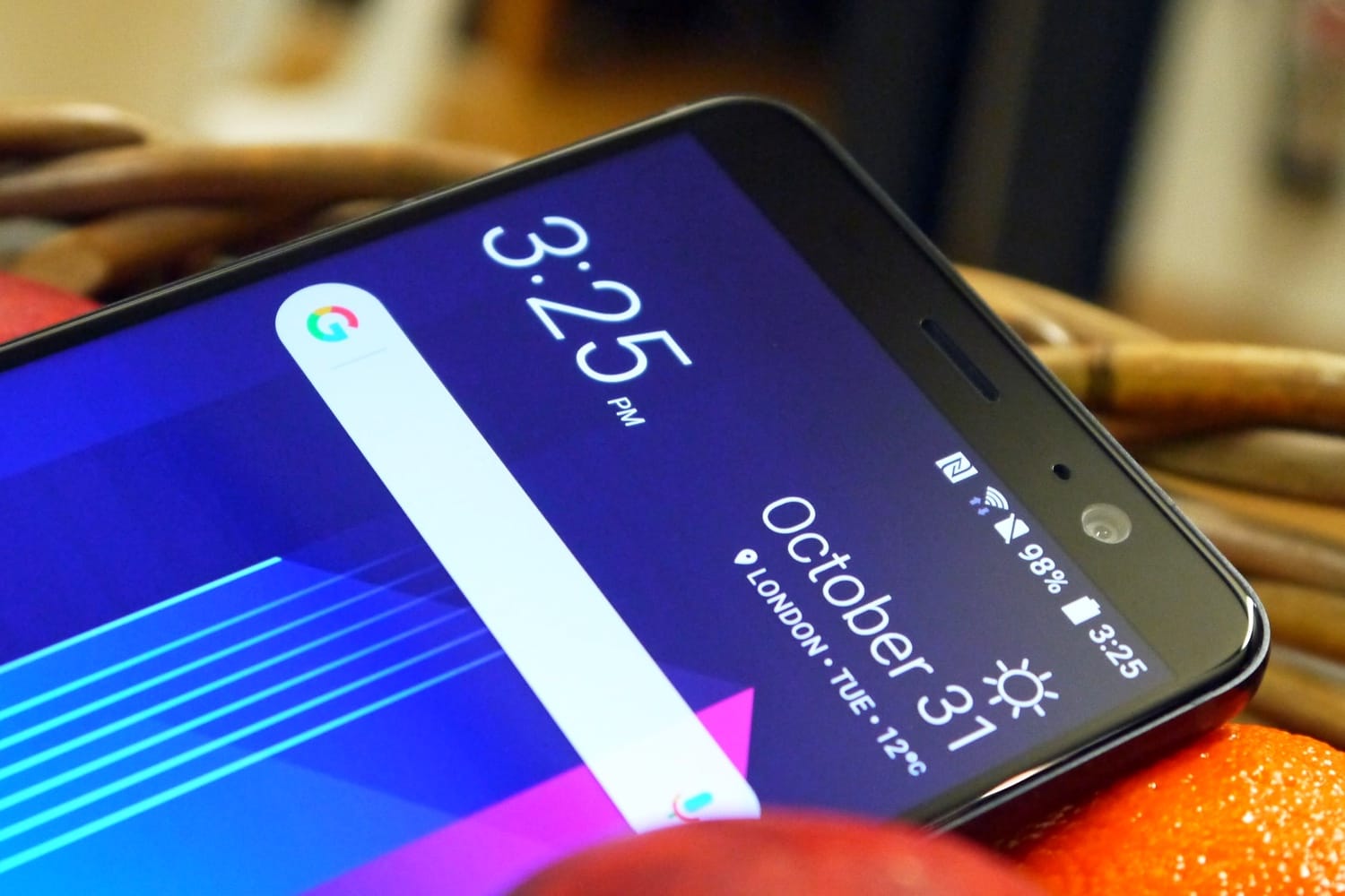 HTC Desire 12 получил безрамочный экран и доступный ценник