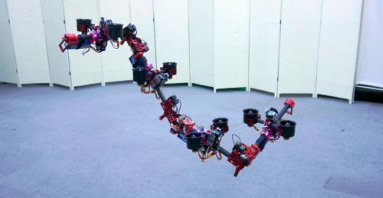 DRAGON — летающий робот, способный изменять форму в воздухе
