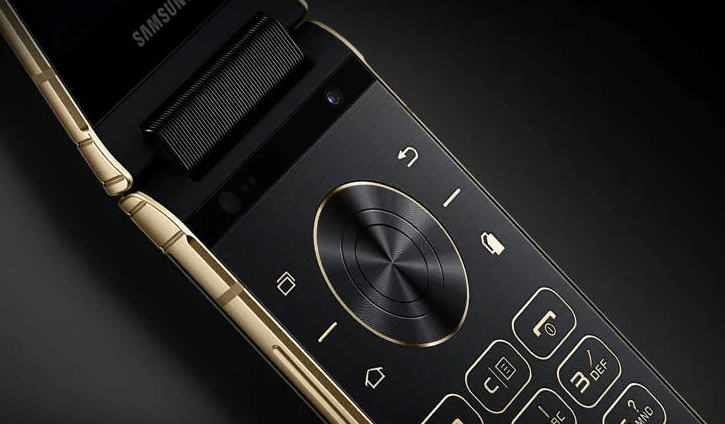 Раскрыты характеристики раскладушки Samsung с флагманской камерой