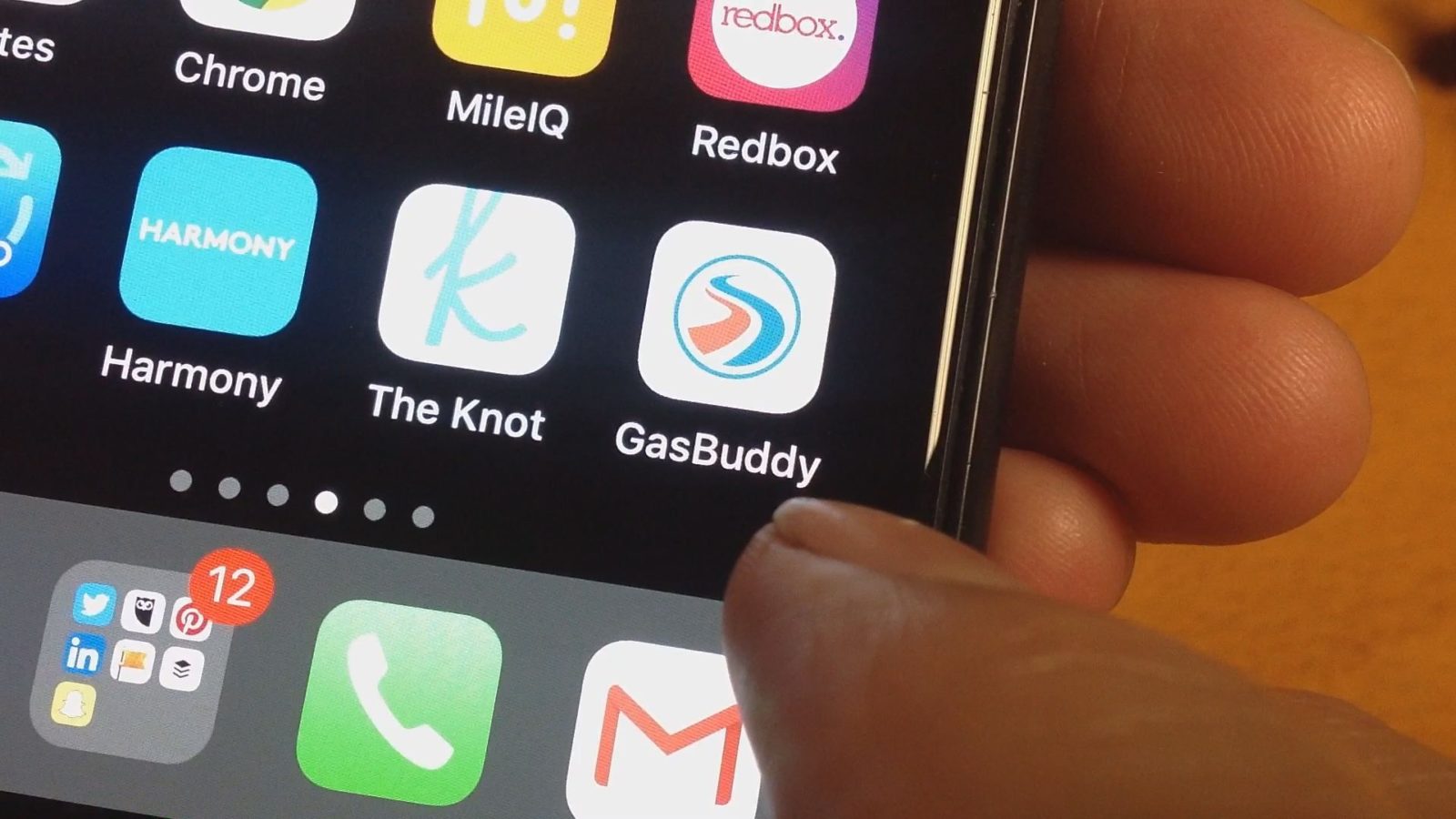 Приложение GusBaddy превращает iPhone  в «кирпич»