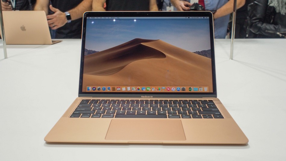 В сети появились первые видео распаковки MacBook Air 2018