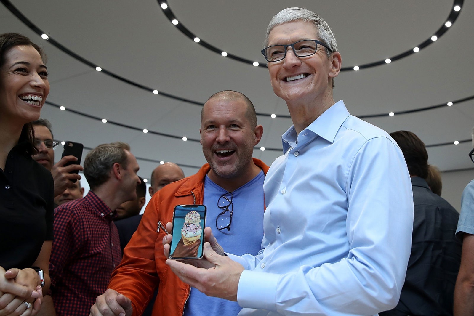 Apple начала замедлять iPhone X, iPhone 8 и 8 Plus