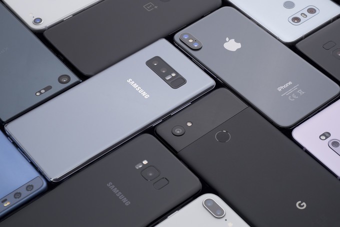Какой смартфон выбрать в 2019 году?