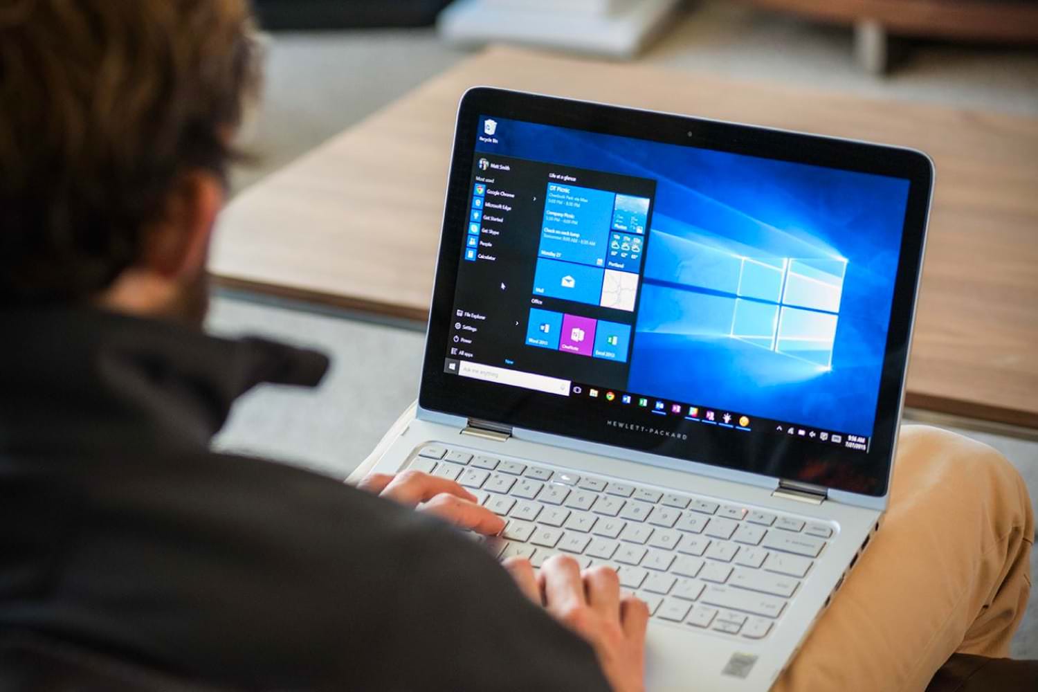 Microsoft выпустила Lite OS, «убийцу» Windows 10
