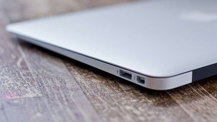 Apple выпустила дешёвый MacBook Air с дисплеем Retina