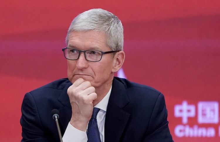 Тим Кук пообещал, что торговая война США и Китая не затронет Apple