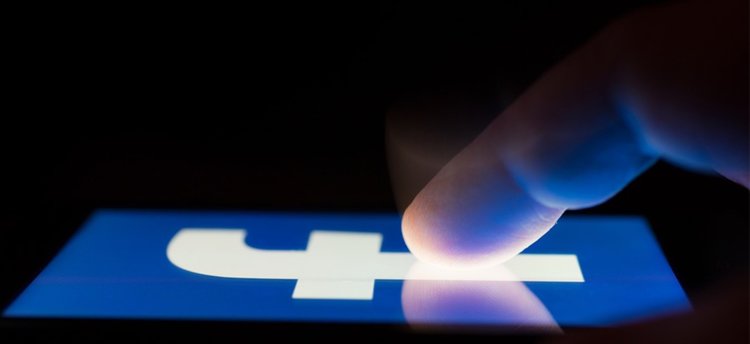 Facebook випадково заблокував власну сторінку