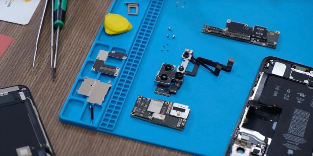 Что внутри iPhone 11 Pro Max – его разобрали полностью