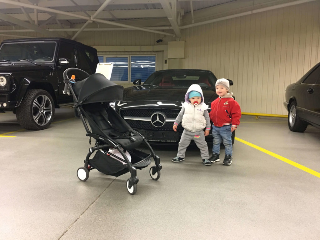 BabyZen Yoyo Plus – лучшая коляска для путешествий