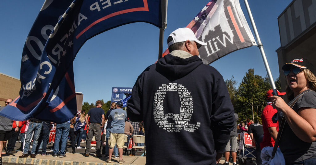 Facebook блокуватиме сторінки пов’язані з теорією змови QAnon