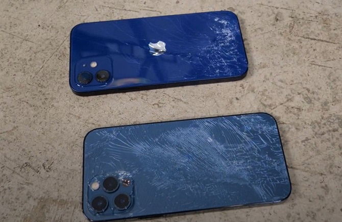 iPhone 12 перевірили падінням на бетонну підлогу