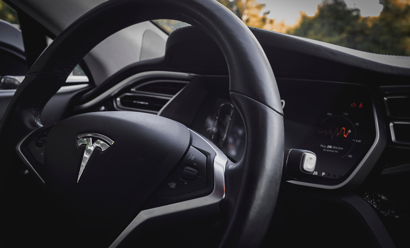 Tesla скоро оголосить про рекордні поставки електромобілів