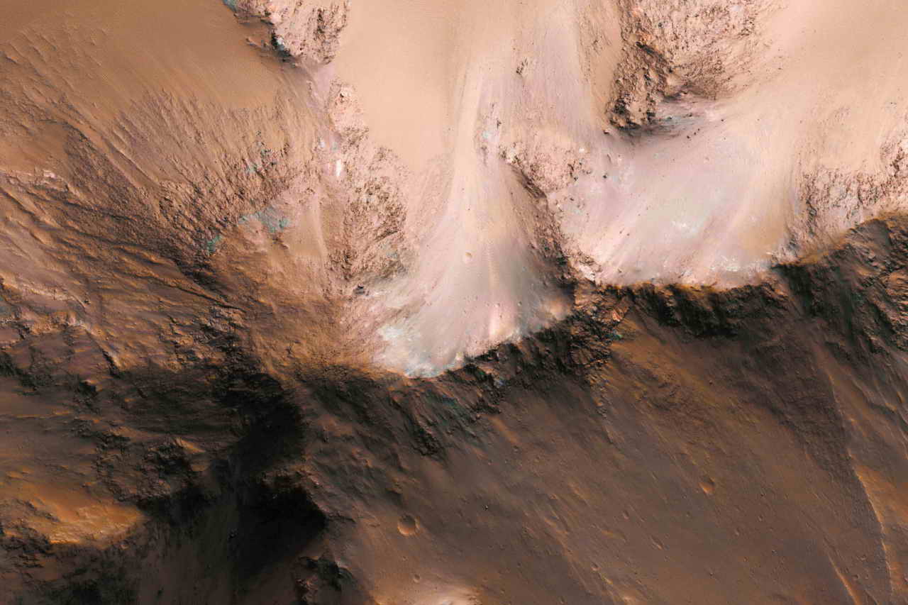 Названа причина втрати Марсом води
