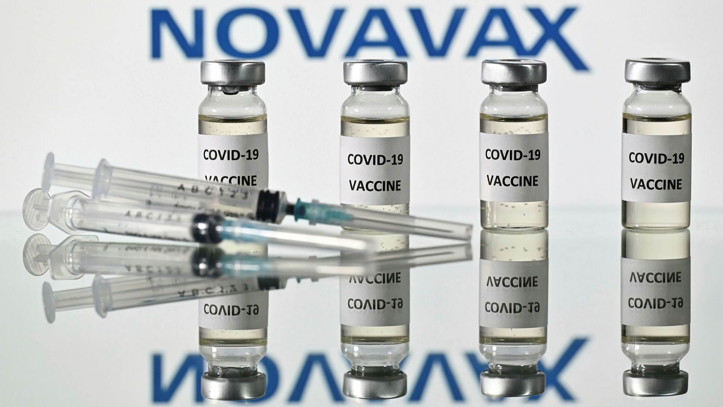 Novavax почала третю фазу випробувань вакцини від COVID-19