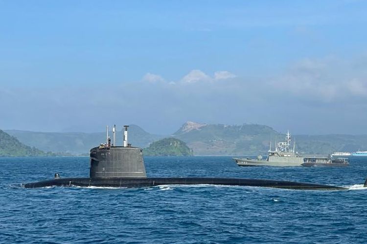 Названа можлива причина катастрофи підводного човна ВМС Індонезії