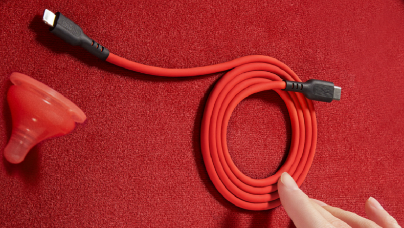 Xiaomi випустила зарядний кабель, який витримує 30 000 згинань