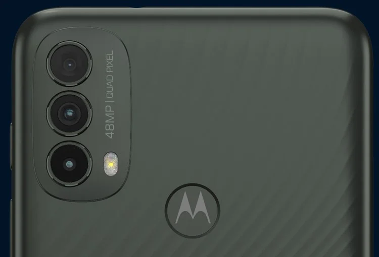 Смартфон Moto E40 з потрійною камерою показали на прес-рендерах