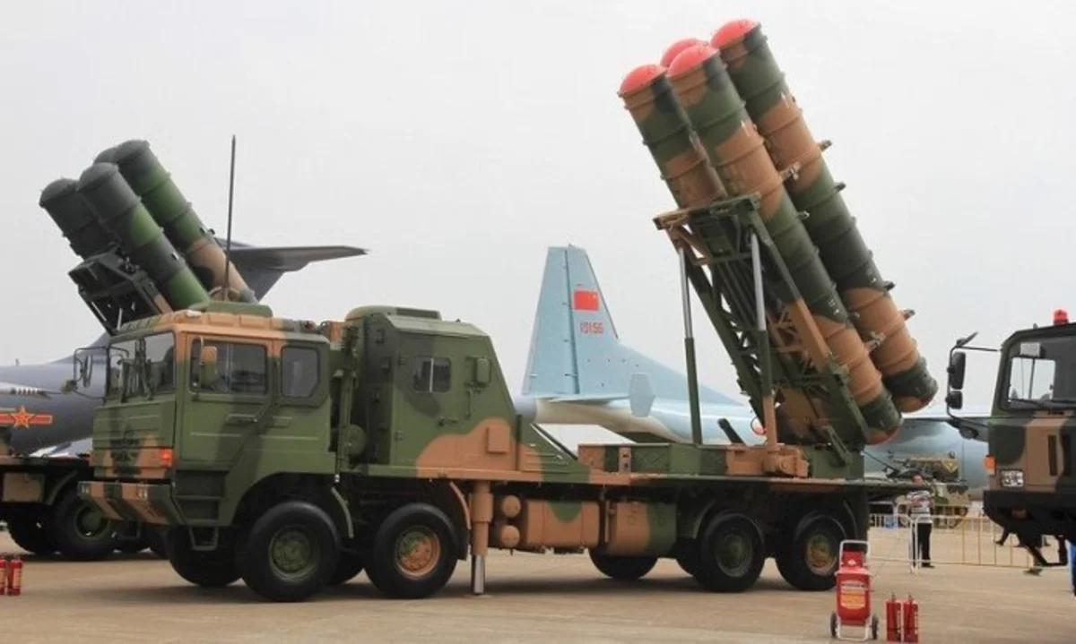Сербія продемонструвала новий китайський зенітно-ракетний комплекс