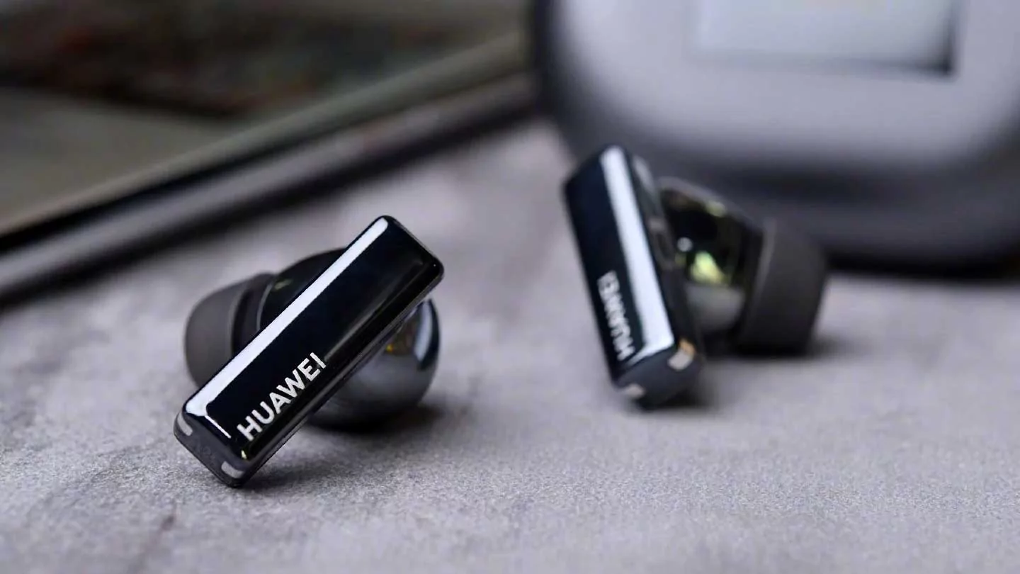 Huawei представила навушники Freebuds Pro 2