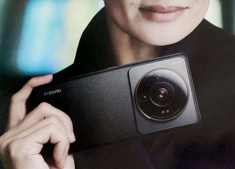 Xiaomi 12S Ultra перемагає iPhone 13 Pro Max у тесті камери DxOMark