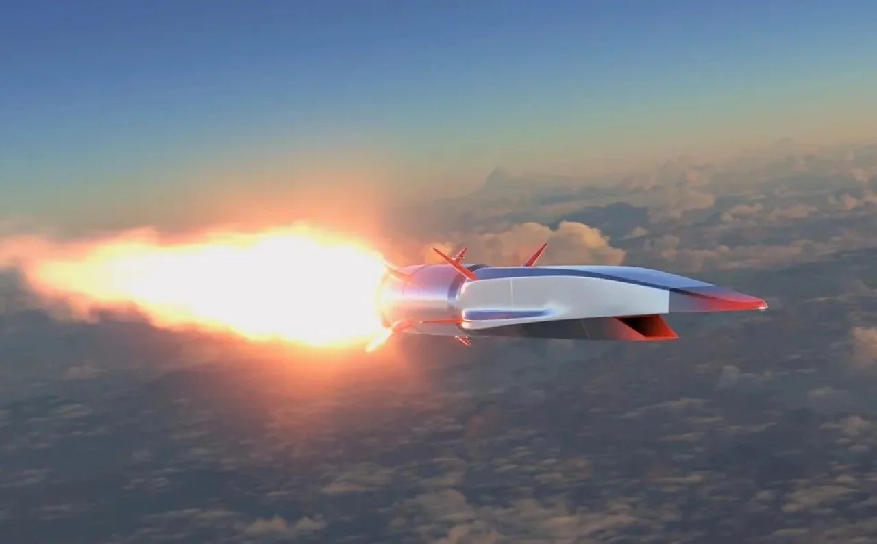 Китайські інженери створили багаторазовий гіперзвуковий ракетний перехоплювач: він літає зі швидкістю 5 Маха