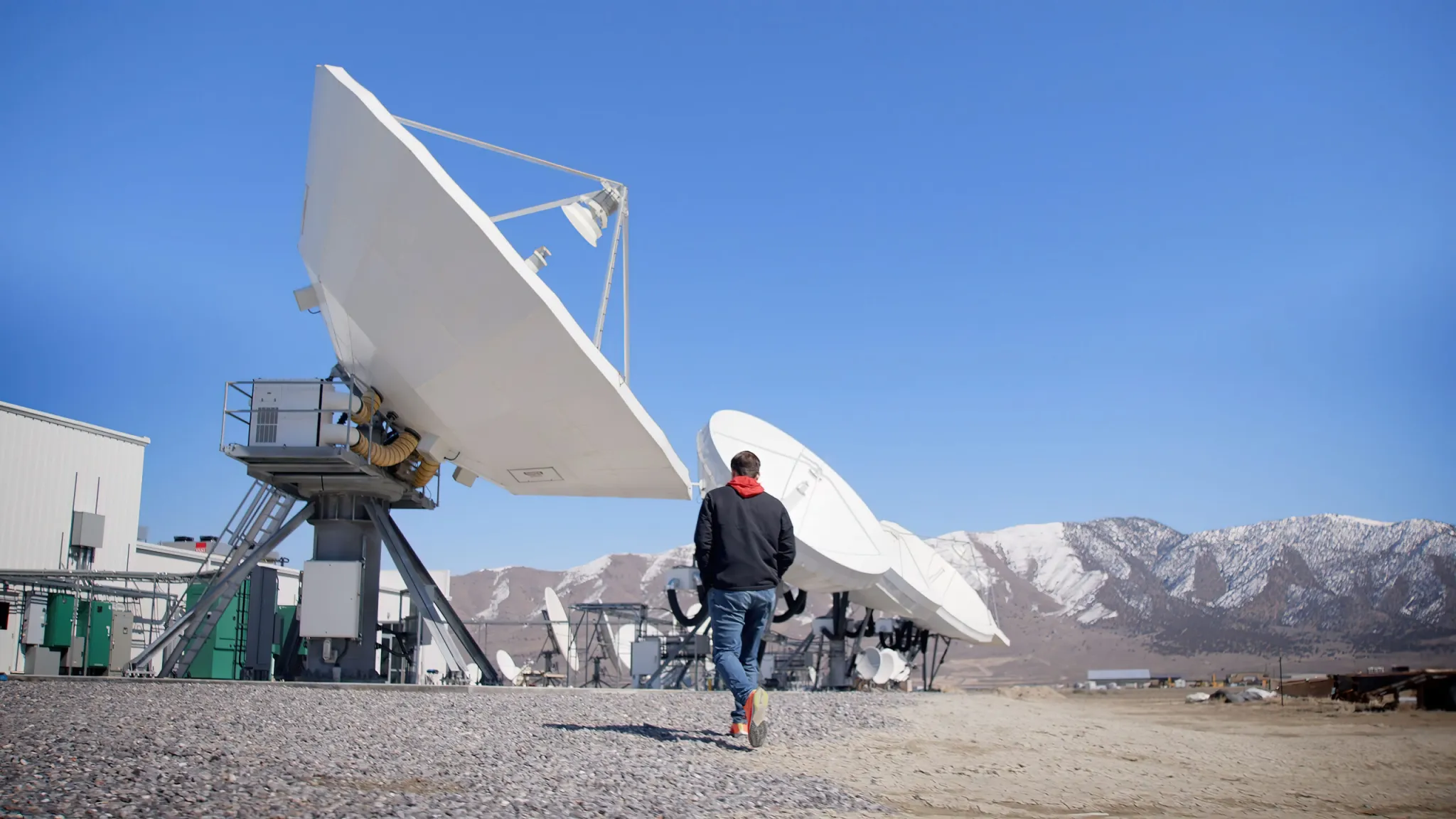 Супутник Astranis передає перші сигнали на Аляску