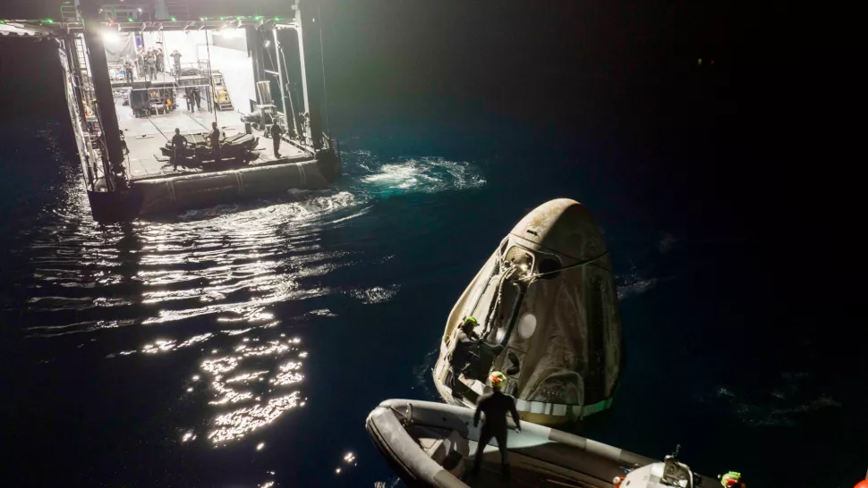 Капсула SpaceX з приватними астронавтами Ax-2 повернулися на Землю