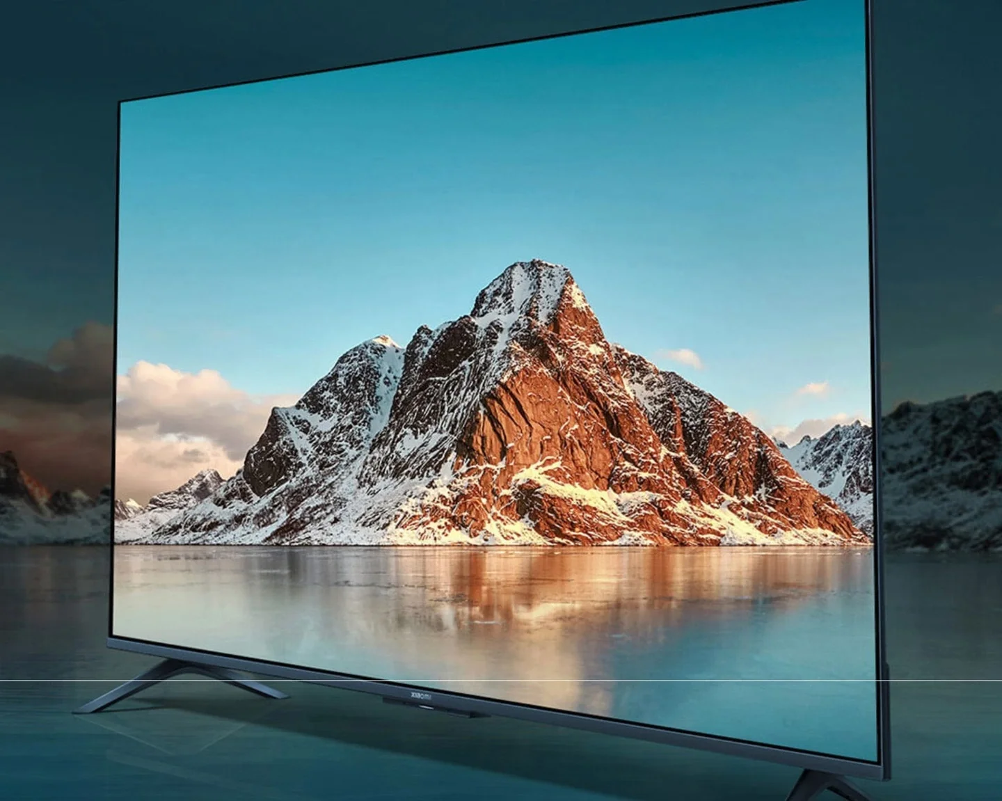 Представлений величезний та недорогий телевізор Xiaomi