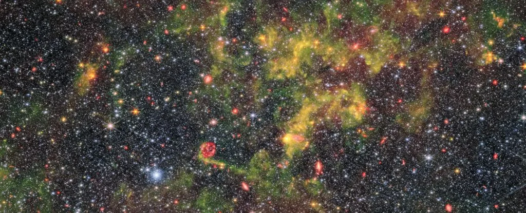 Примарне зображення розкриває неземну красу пилу у космосі