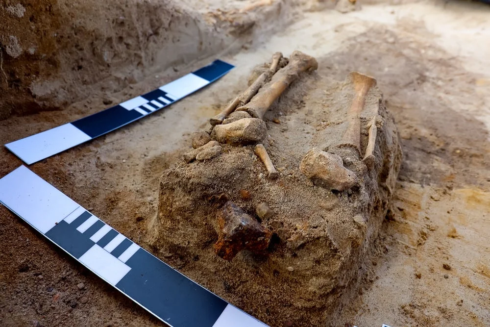Вчені знайшли скелет «дитини-вампіра»