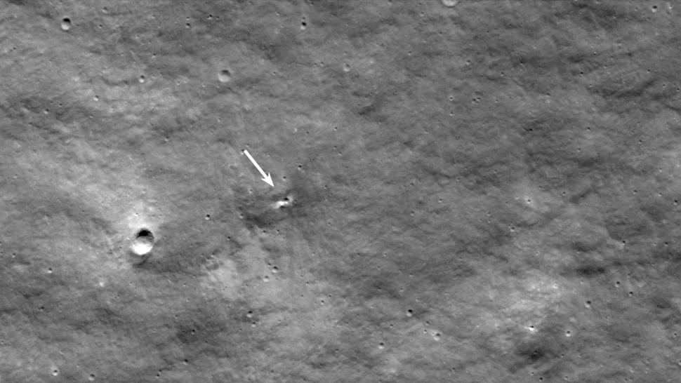 Місячний апарат NASA помітив місце аварії модуля Луна-25, що зазнав невдачі
