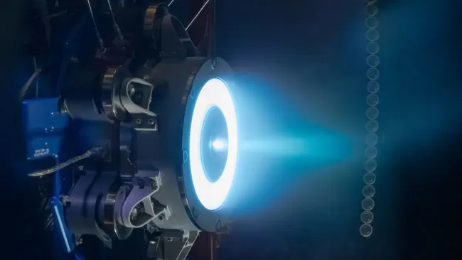 Нові двигуни для місячної космічної станції NASA Gateway пройшли випробування