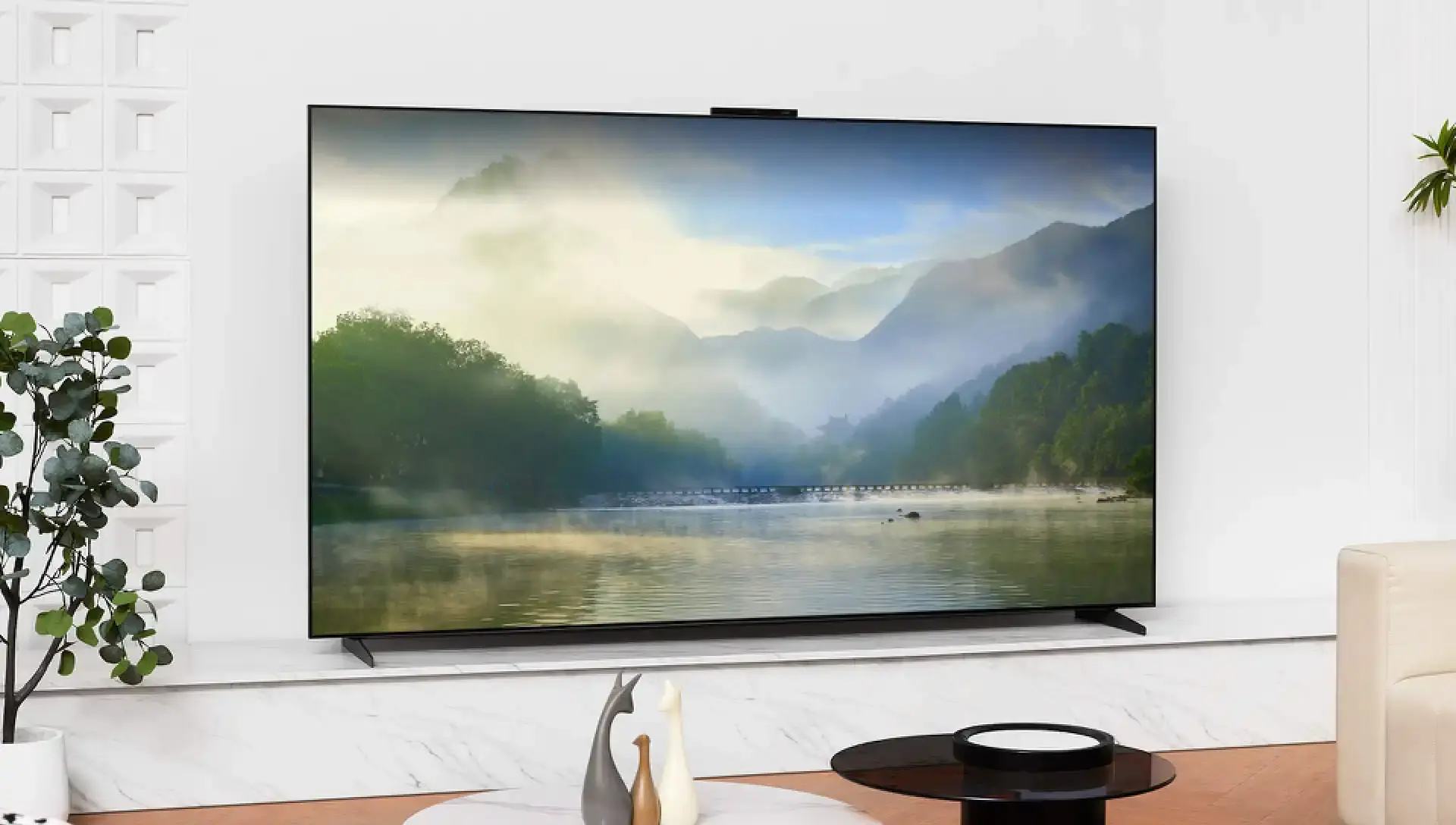 Представлений 85-дюймовий телевізор Huawei Smart Screen V5 з унікальним пультом