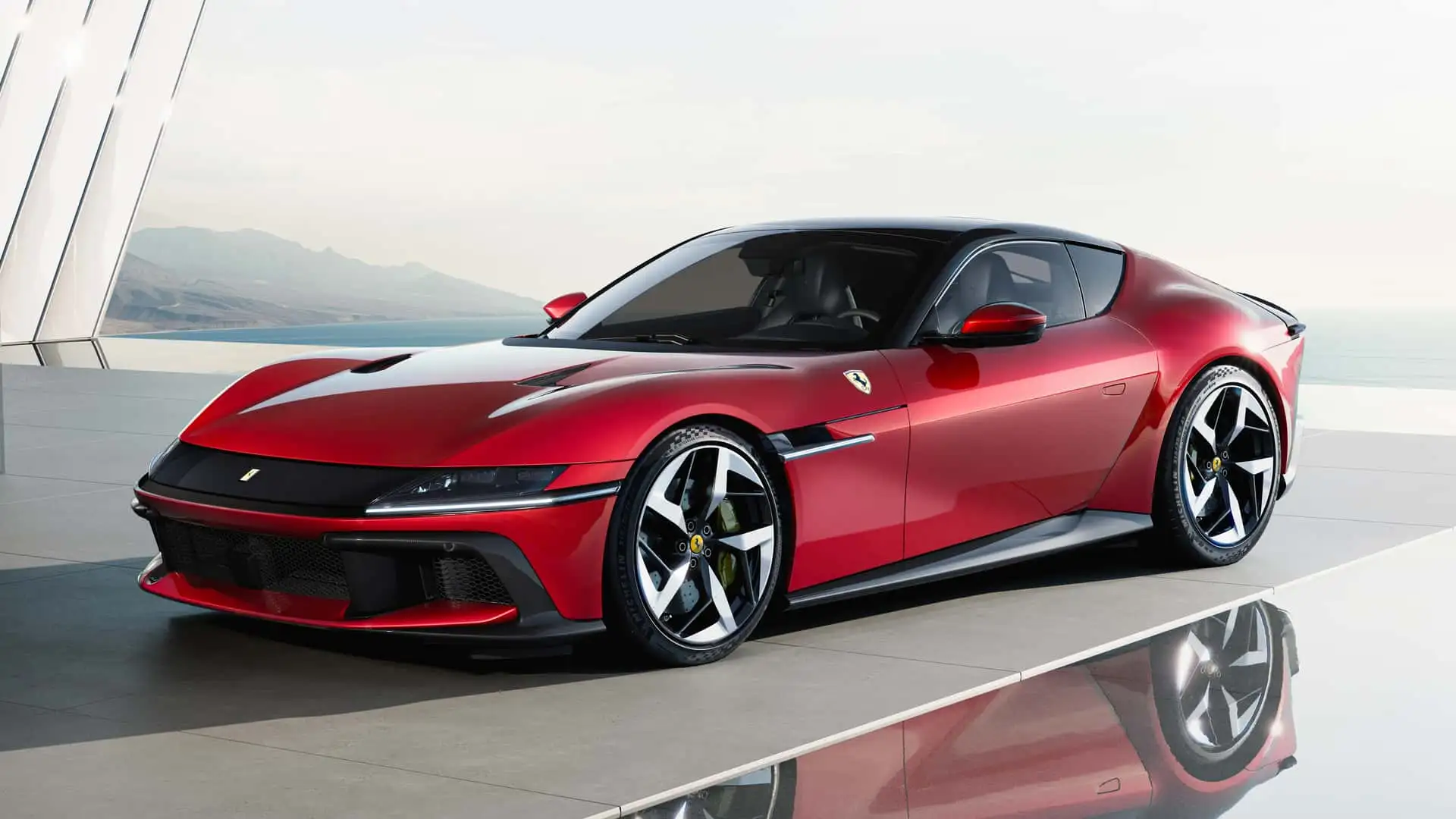 Представлений Ferrari 12Cilindri з 6,5-літровим двигуном V12
