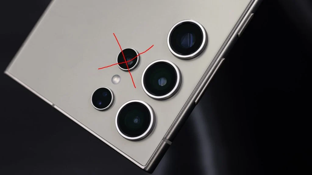 Samsung тестує прототип Galaxy S25 Ultra з трьома камерами на задній панелі