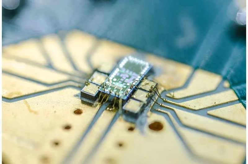 Вчені розробили найменший у світі квантовий детектор світла