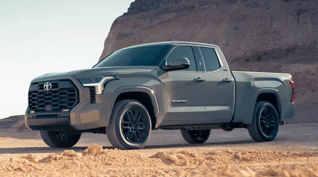 У США зупиняють продажі Toyota Tundra та Lexus LX