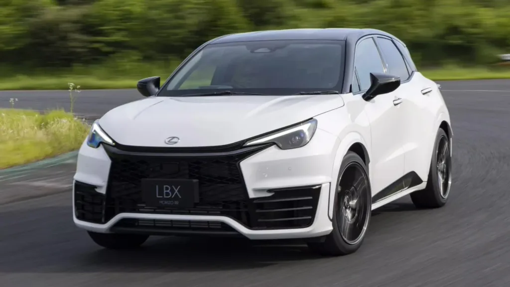 Lexus LBX Morizo RR з 300-сильним двигуном від Toyota GR Yaris став серійним