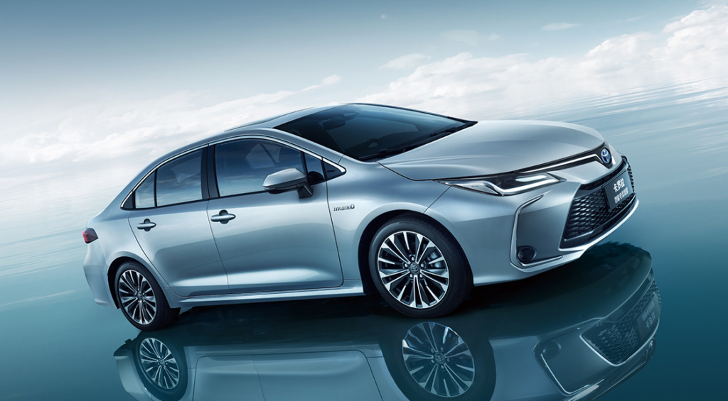 Представлена Toyota Corolla 2024